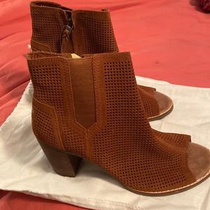Toms Peep Toed Shoes 8